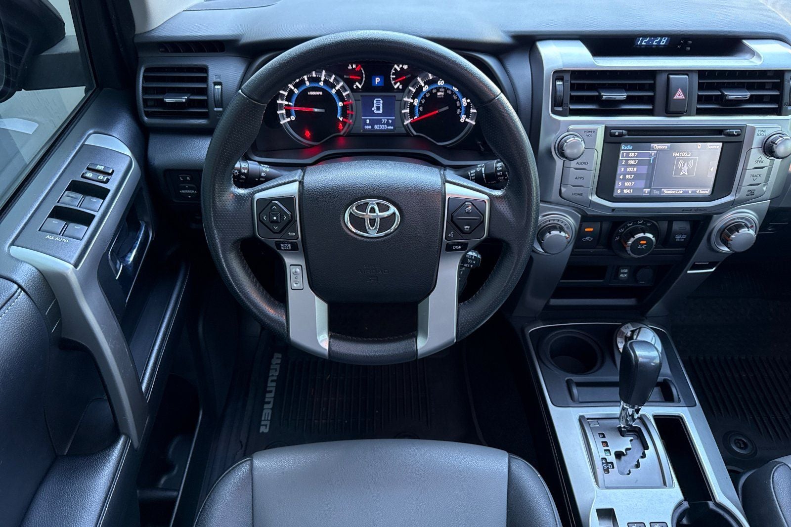 2019 Toyota 4Runner SR5 Premium 3rd Row Equipped!