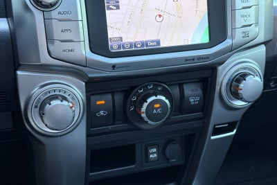 2019 Toyota 4Runner SR5 Premium 3rd Row Equipped!
