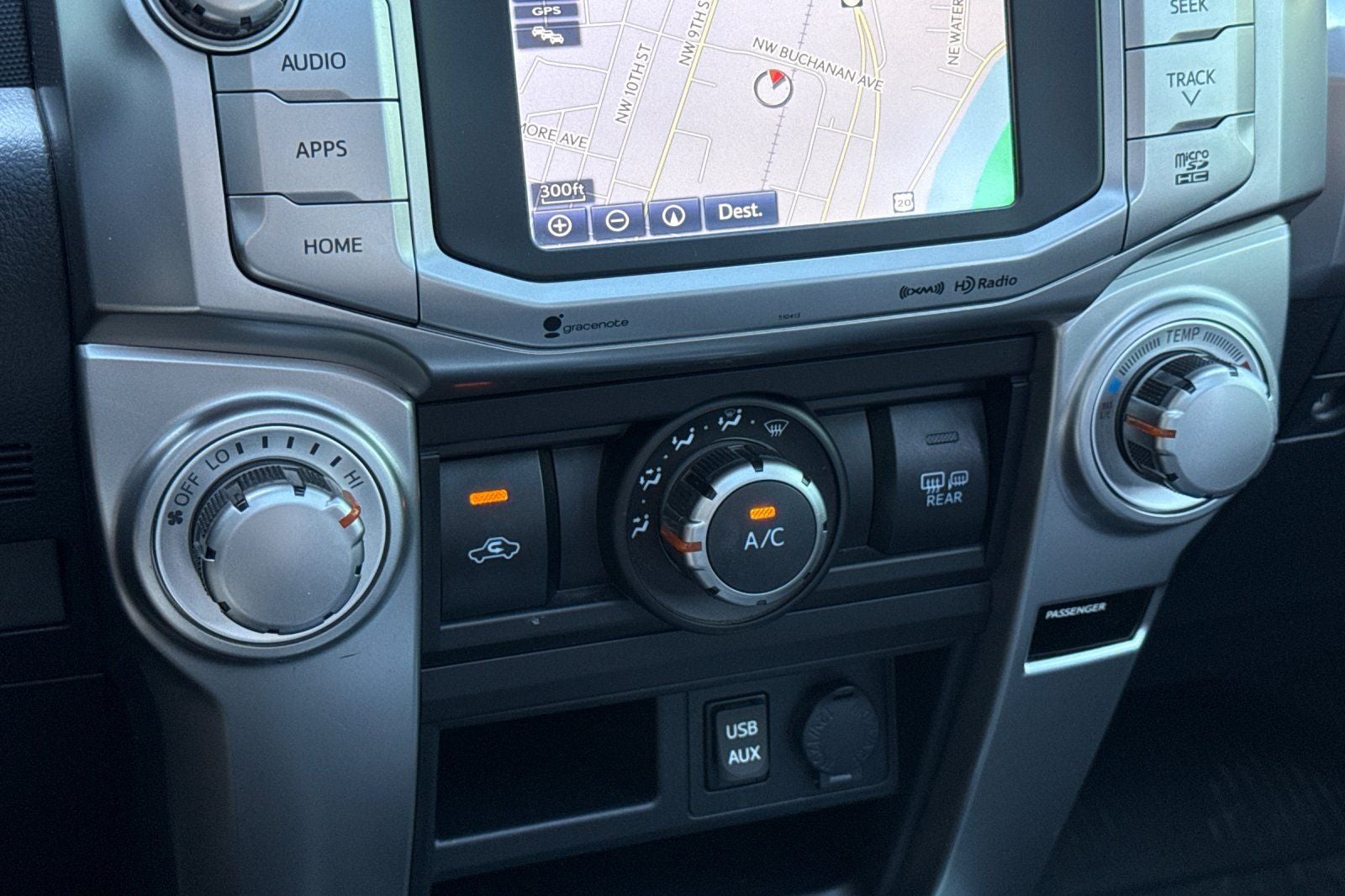 2019 Toyota 4Runner SR5 Premium 3rd Row Equipped!