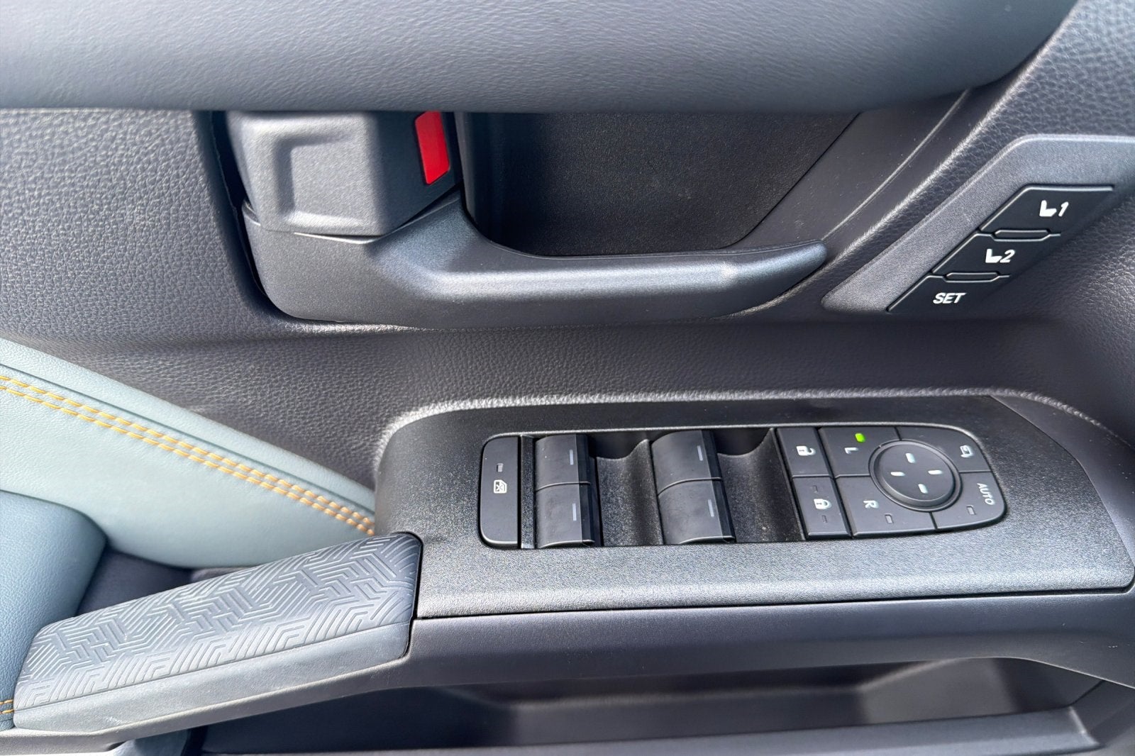 2025 Toyota 4Runner i-FORCE MAX Hybrid Trailhunter