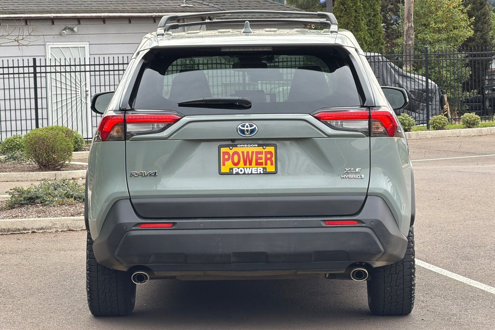 2023 Toyota RAV4 Hybrid XLE Premium