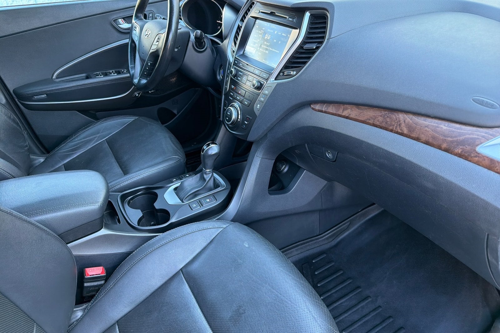 2017 Hyundai Santa Fe SE Ultimate