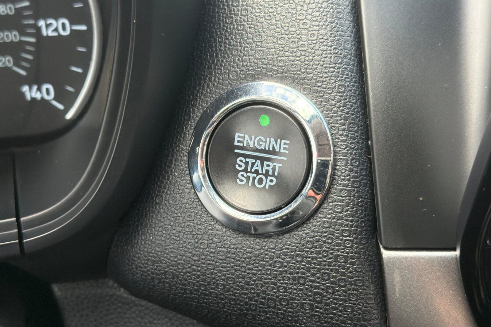 2020 Ford EcoSport SES