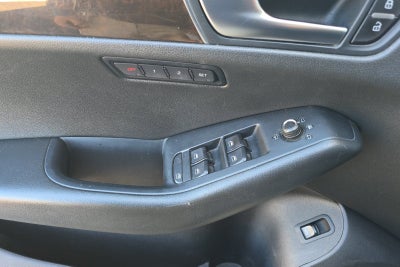 2011 Audi Q5 2.0T Premium quattro
