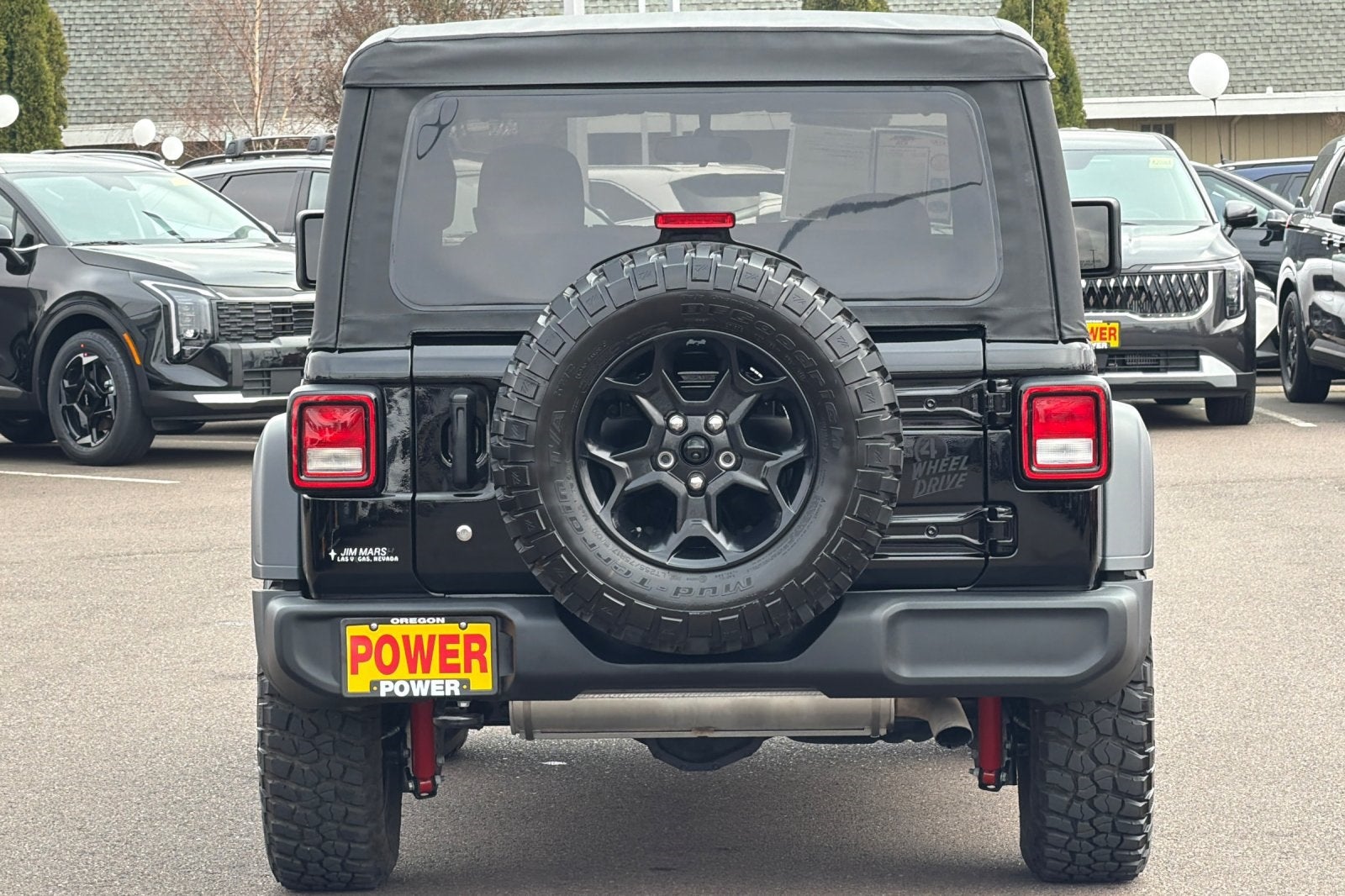 2023 Jeep Wrangler Base