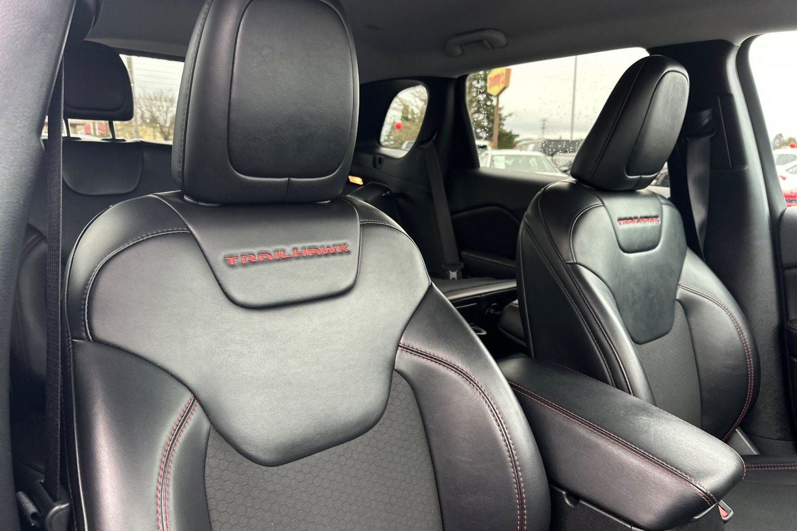 2020 Jeep Cherokee Trailhawk