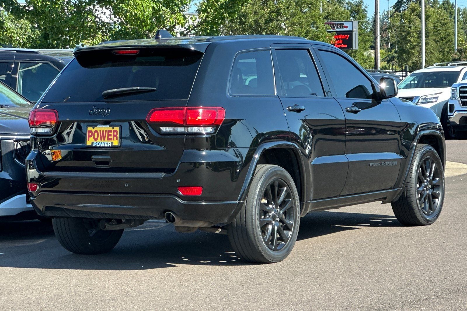 2020 Jeep Grand Cherokee Altitude