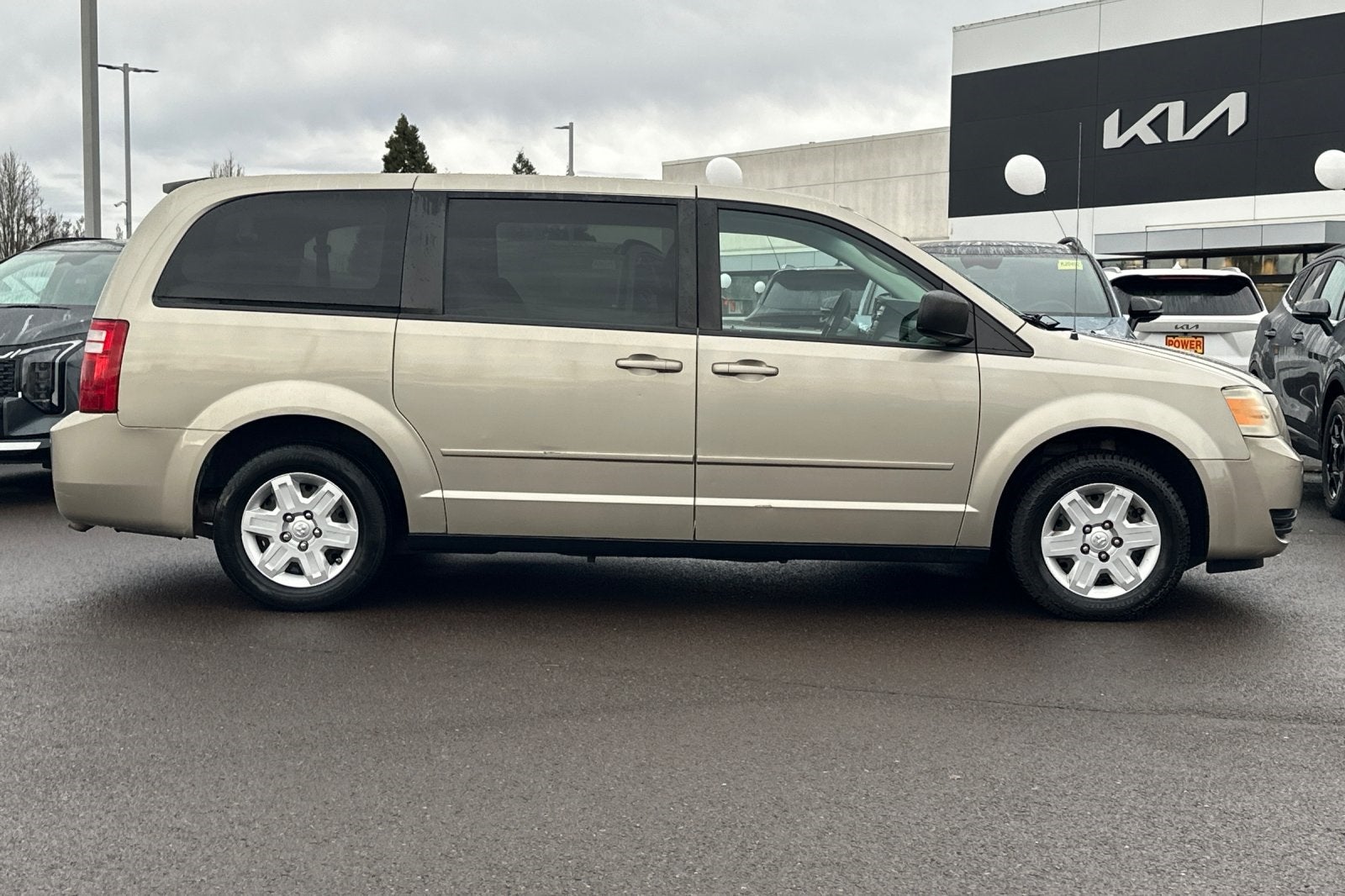 2009 Dodge Grand Caravan SE