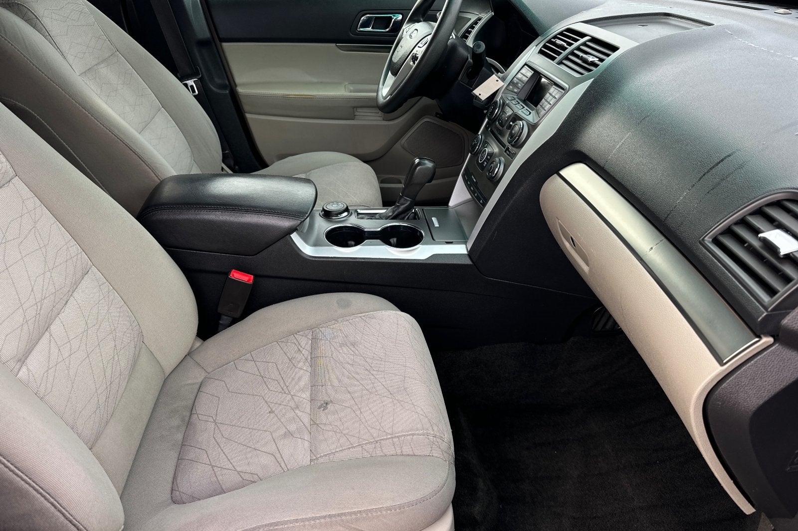 2015 Ford Explorer Base