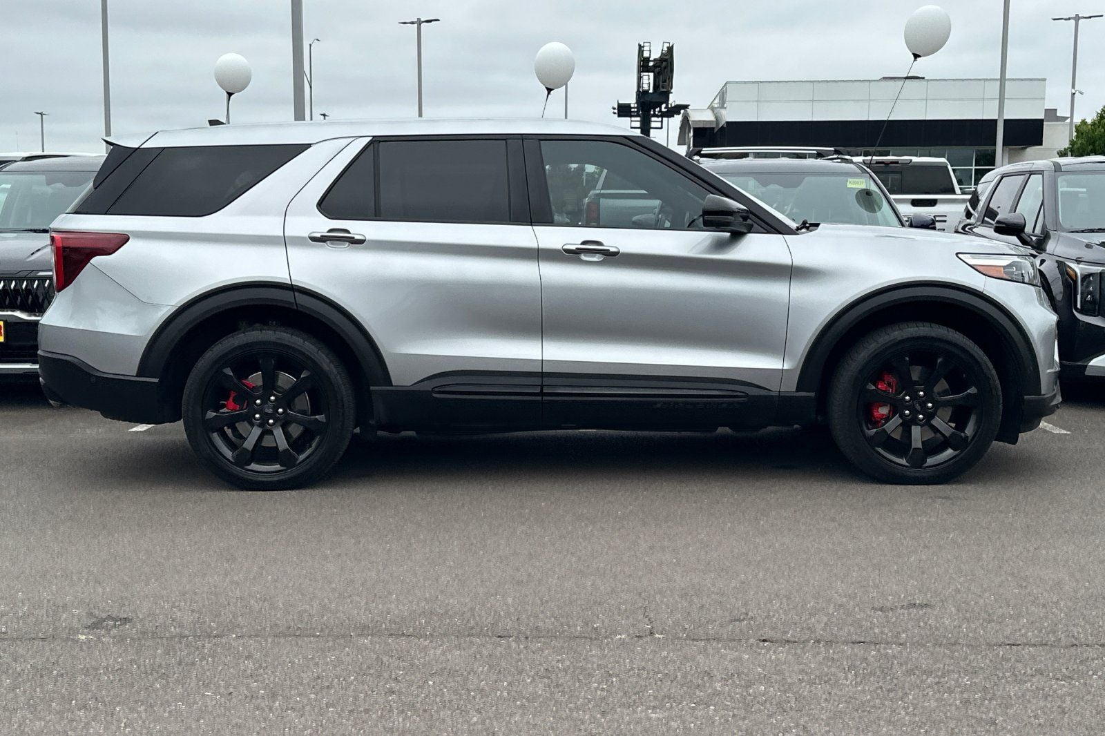 2021 Ford Explorer ST