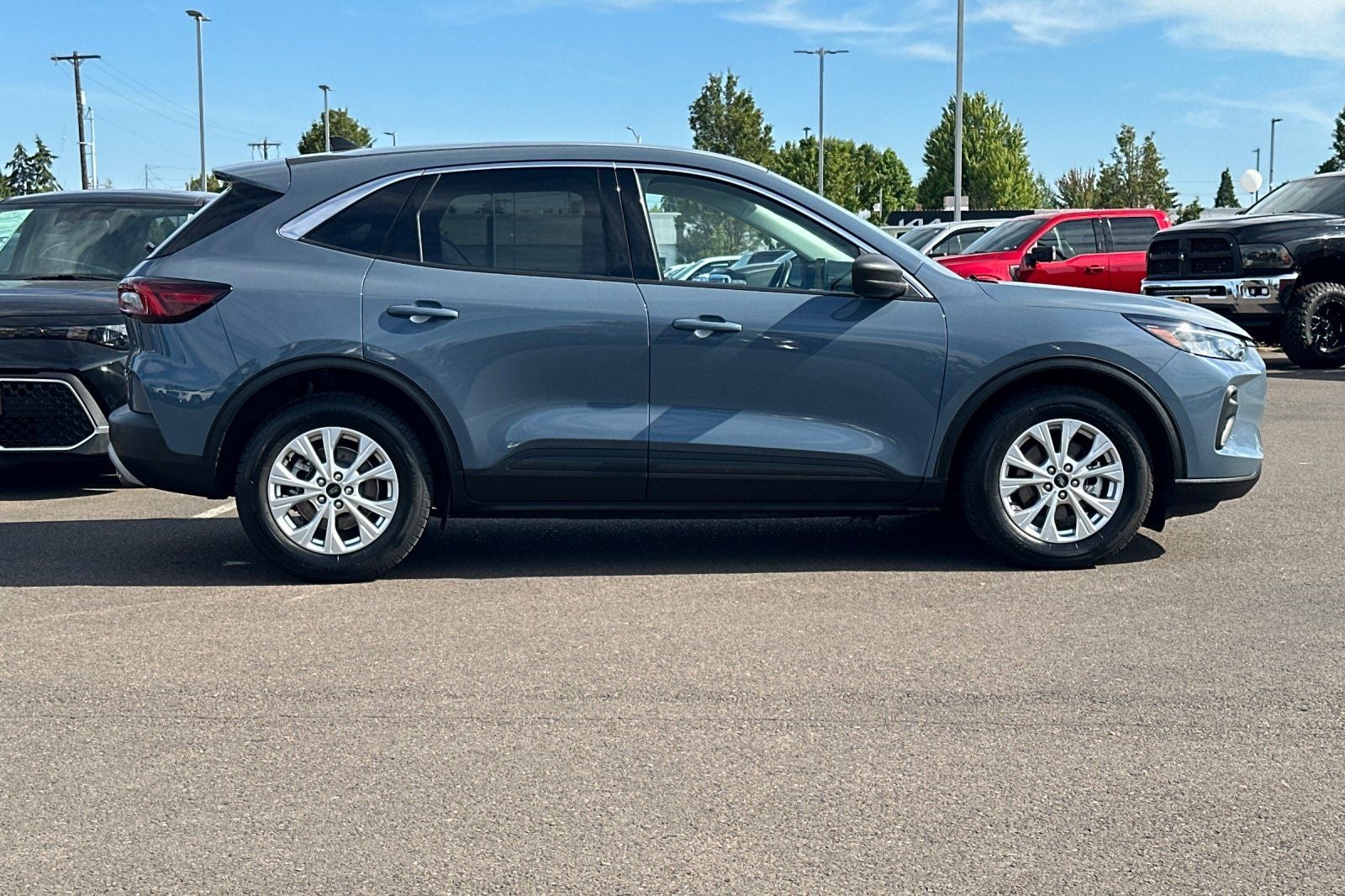 2023 Ford Escape Hybrid Active