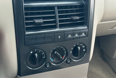 2006 Ford Explorer XLT 114 WB