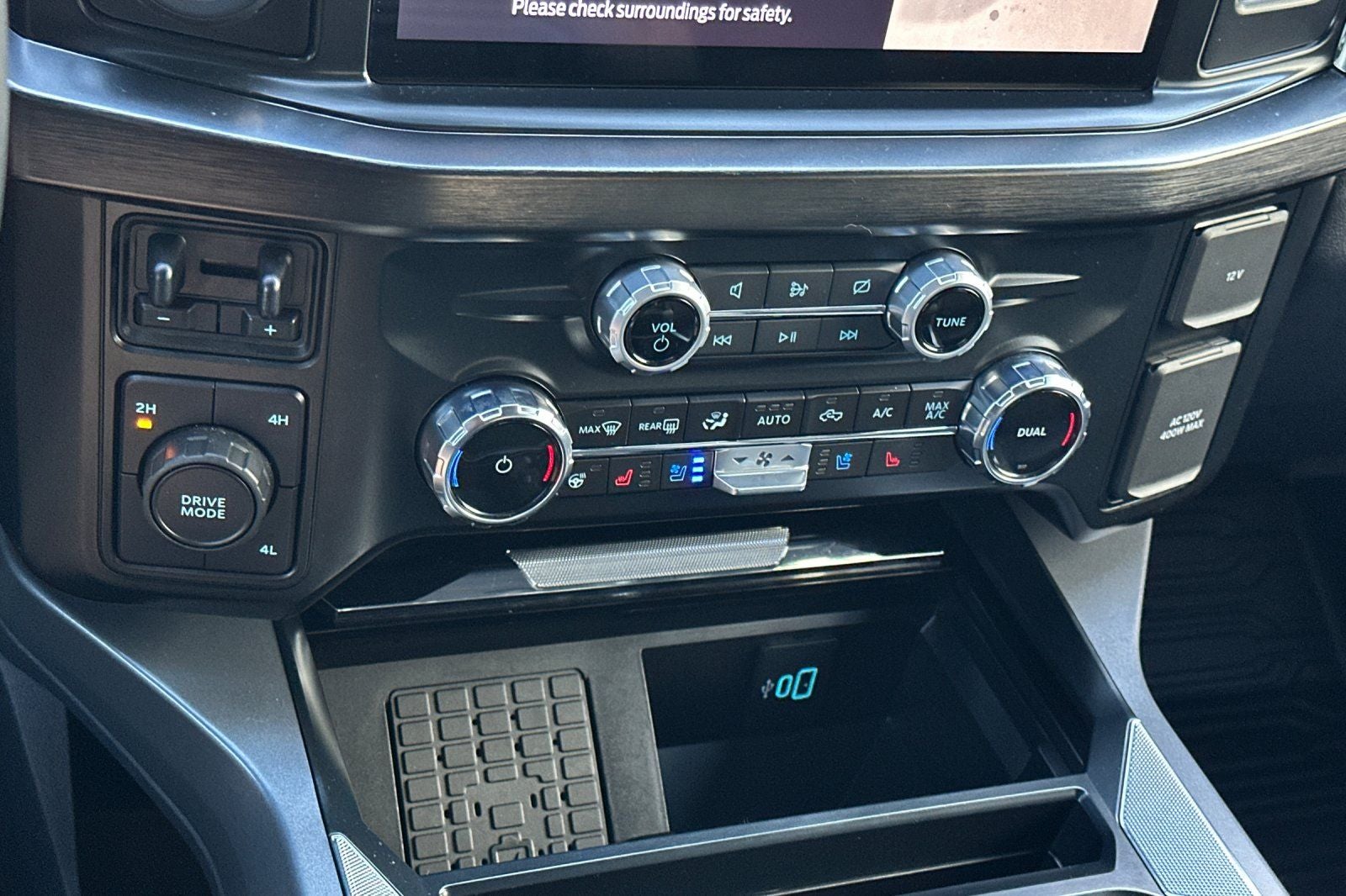 2024 Ford F-350SD Lariat