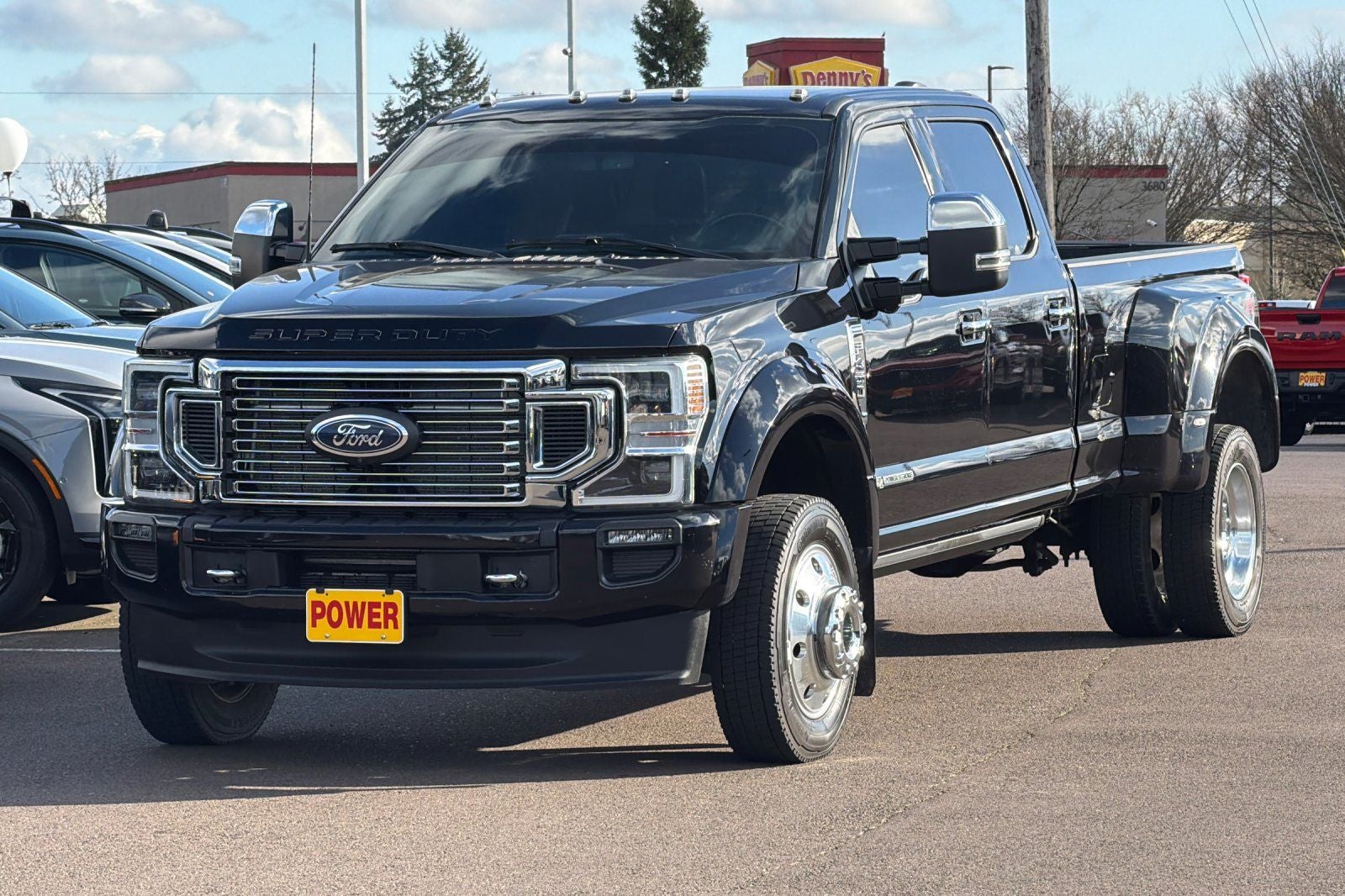 2022 Ford F-450SD Platinum