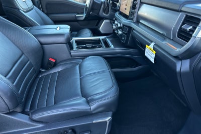 2025 Ford F-450SD Platinum