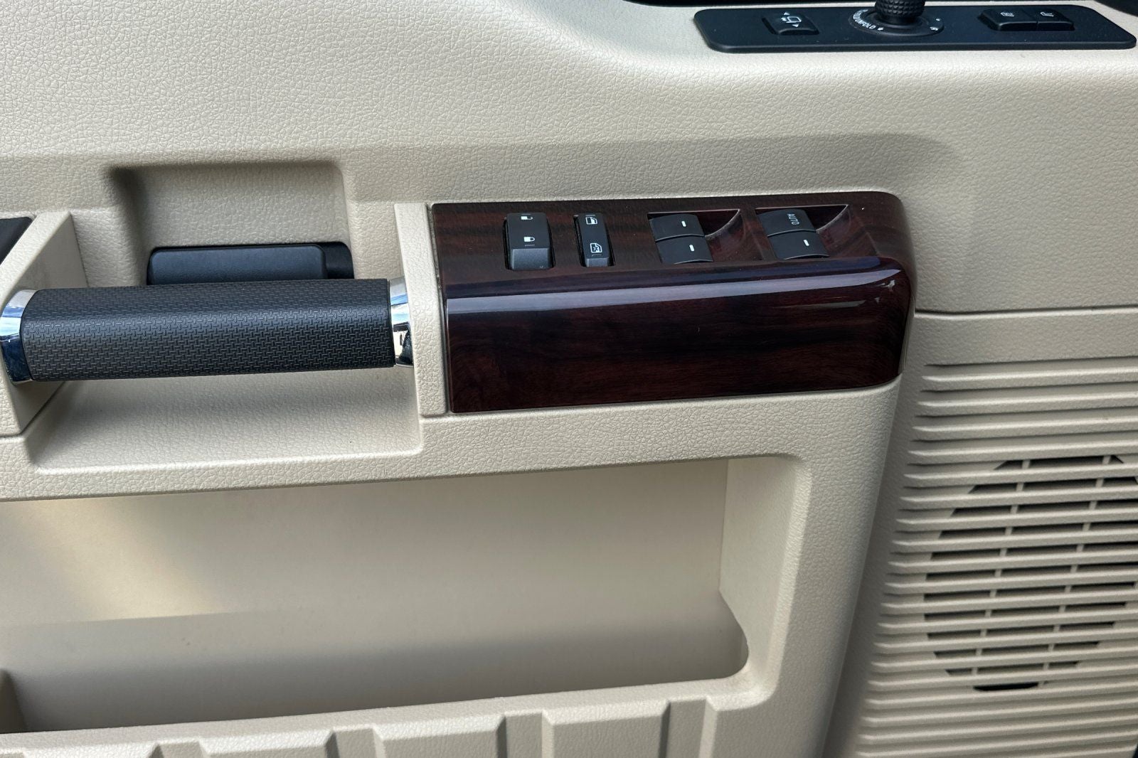 2009 Ford F-250SD Base