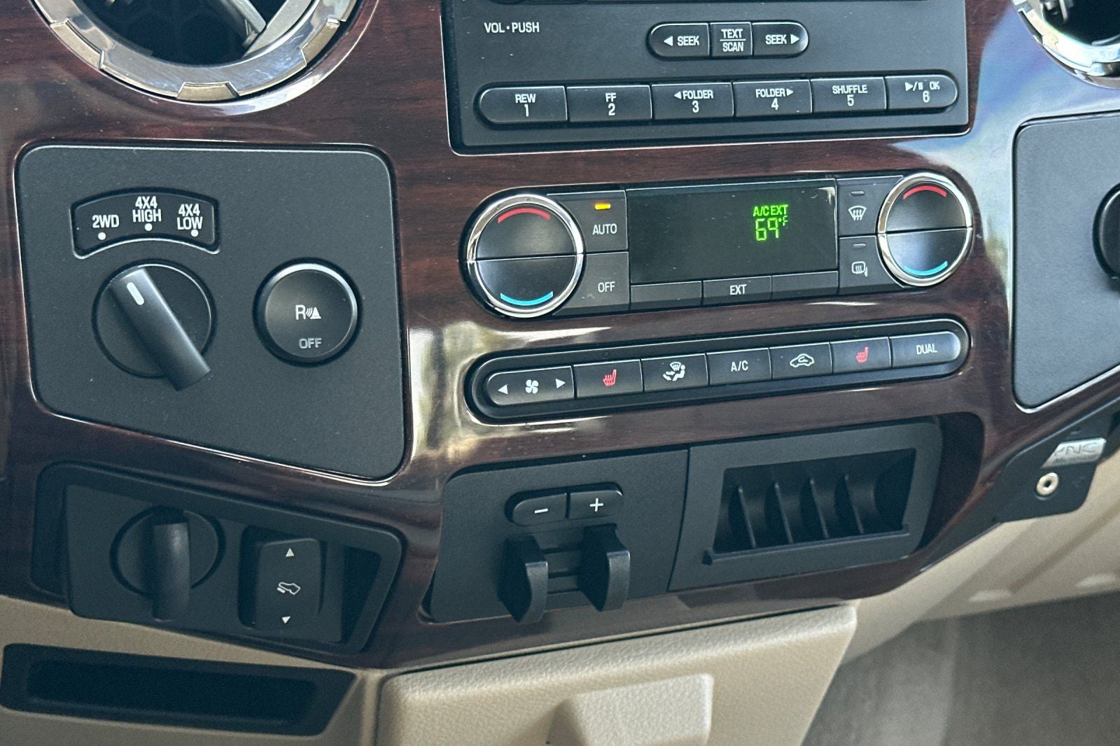 2009 Ford F-250SD Base