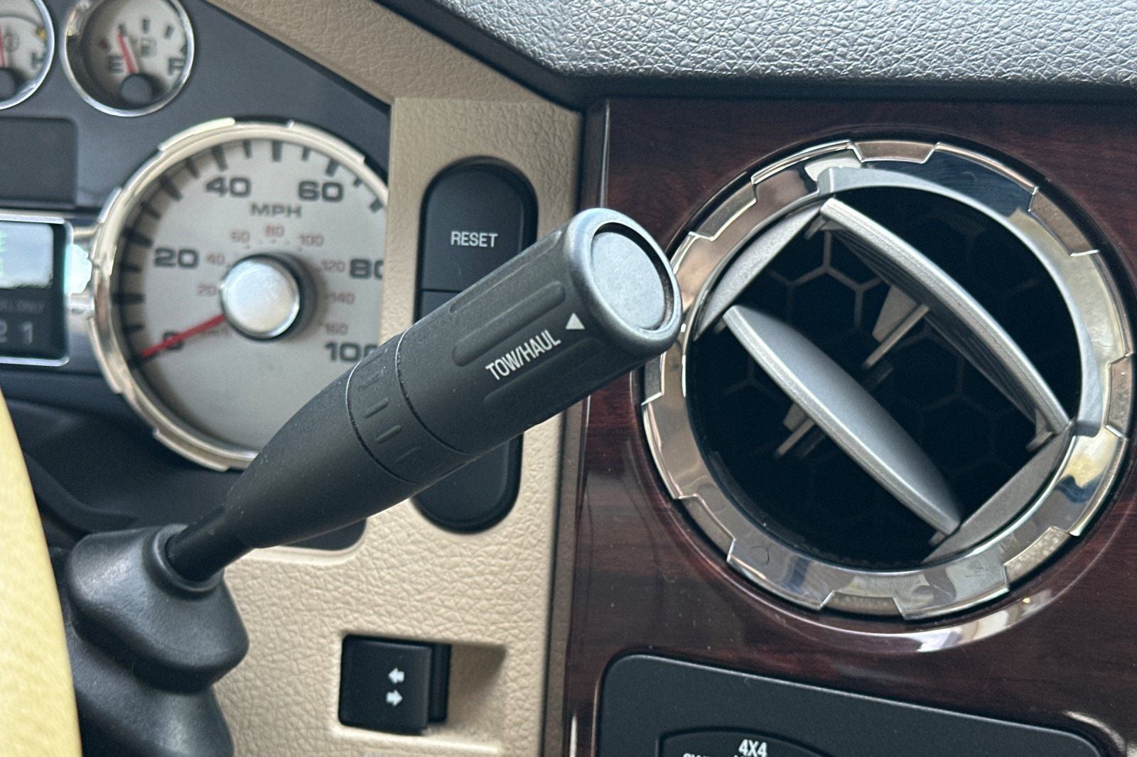 2009 Ford F-250SD Base