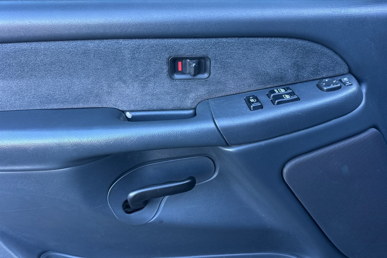 2002 Chevrolet Silverado 1500 LS