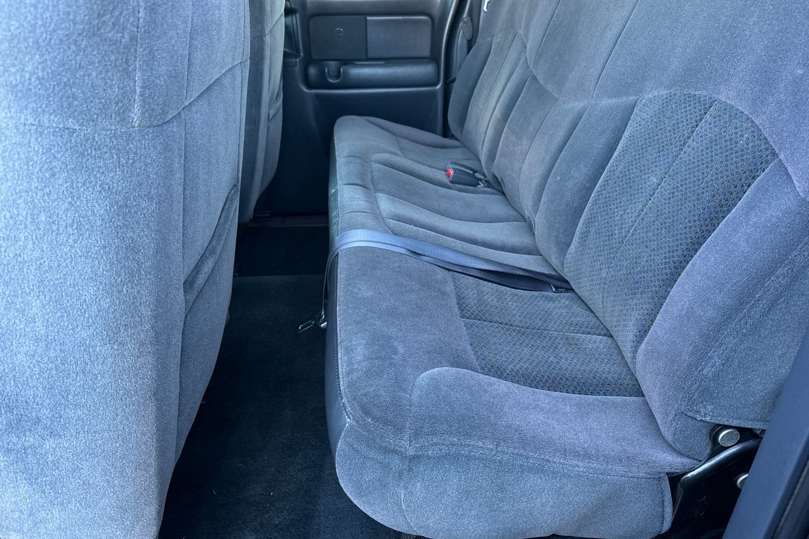 2002 Chevrolet Silverado 1500 LS