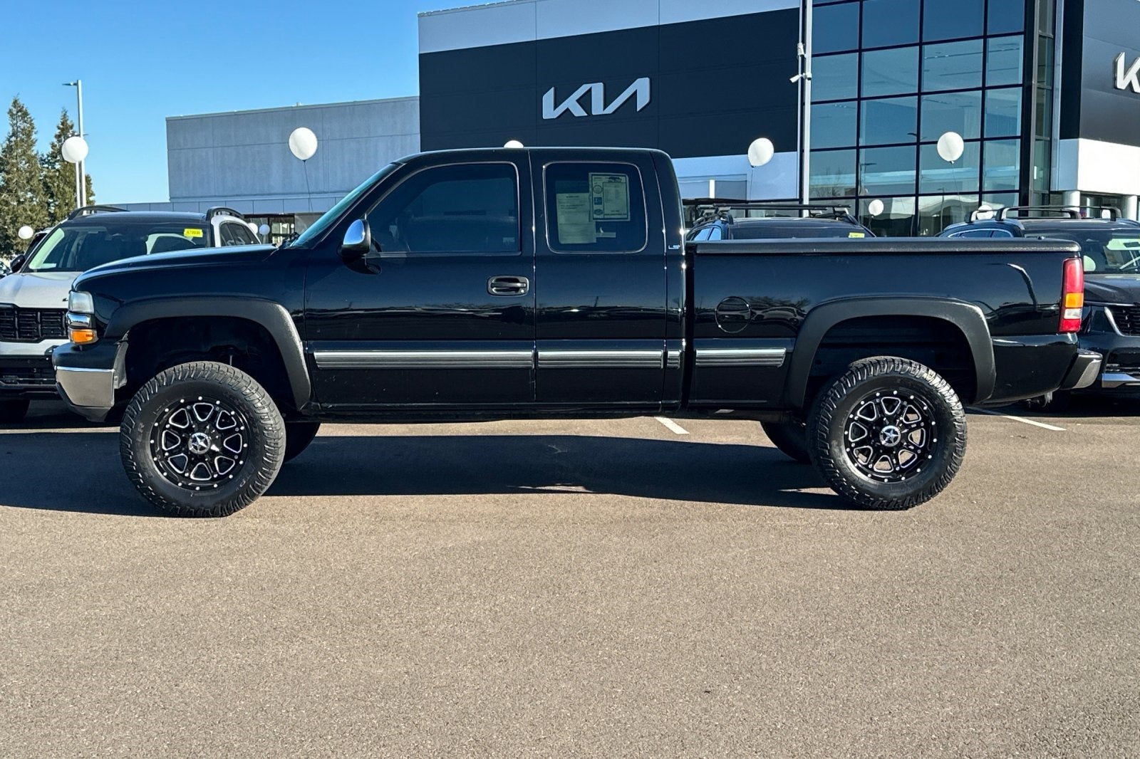 2002 Chevrolet Silverado 1500 LS