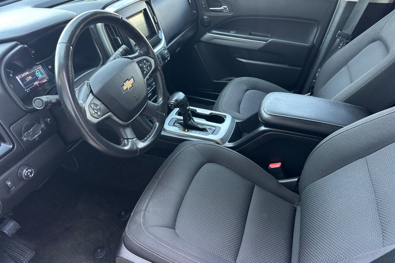 2017 Chevrolet Colorado LT
