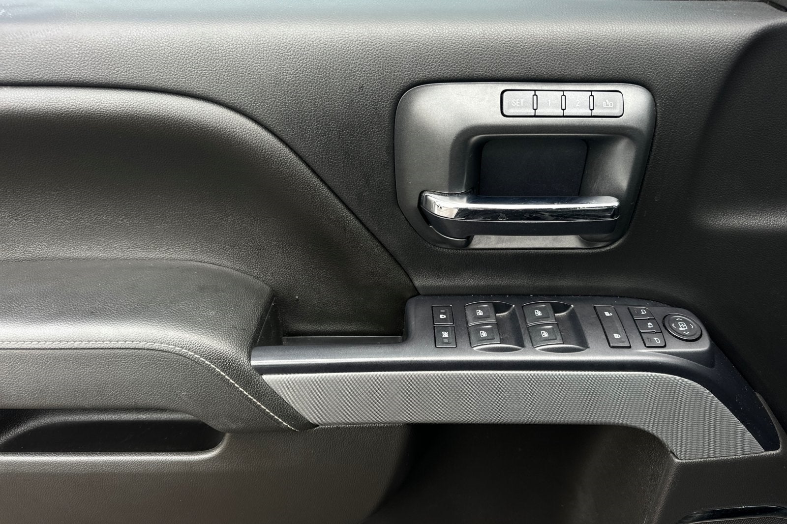 2015 Chevrolet Silverado 1500 LTZ 2LZ