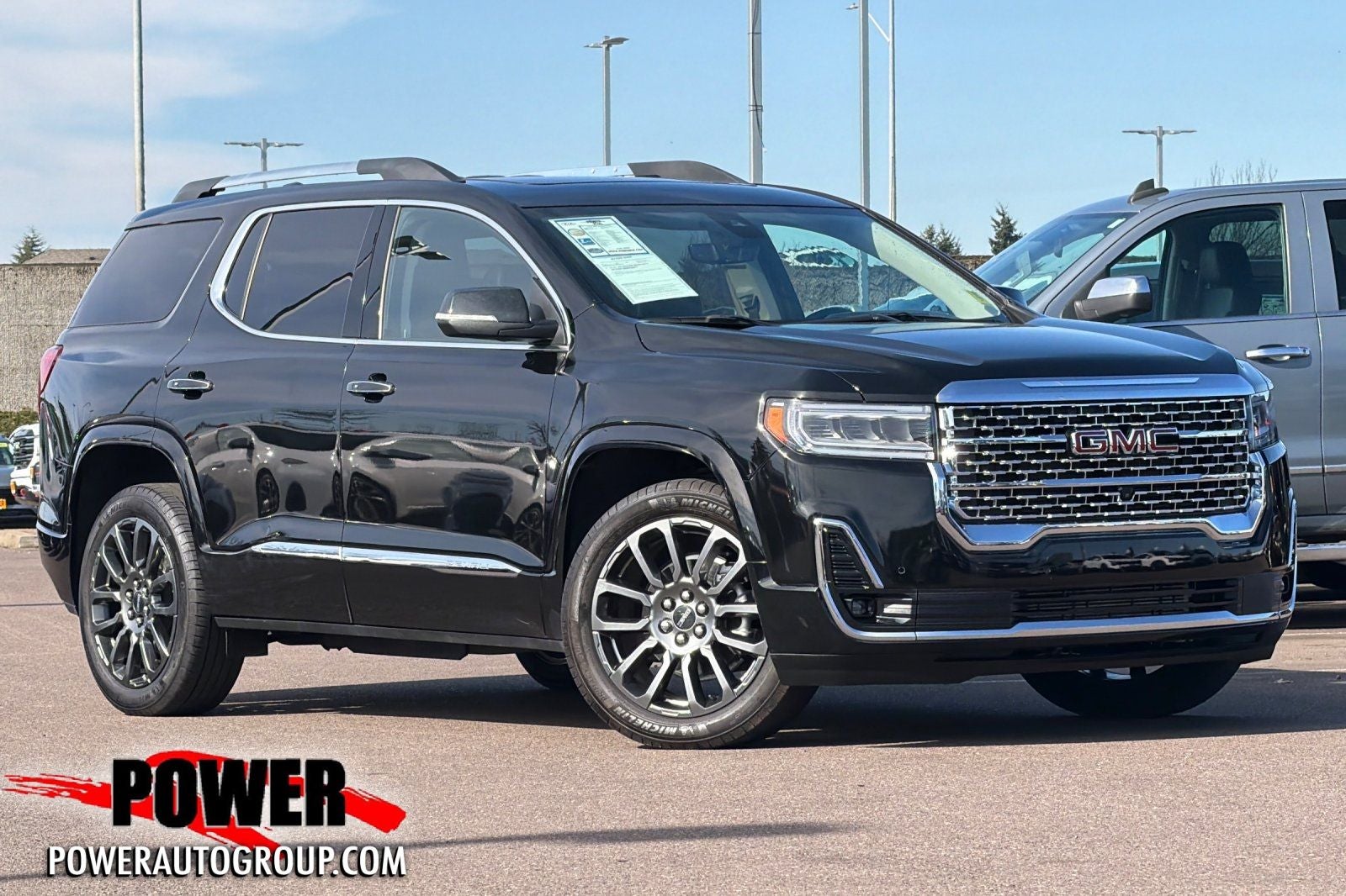 2023 GMC Acadia Denali