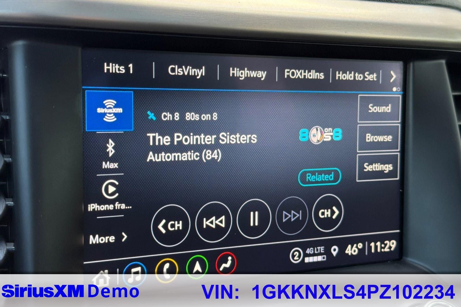 2023 GMC Acadia Denali