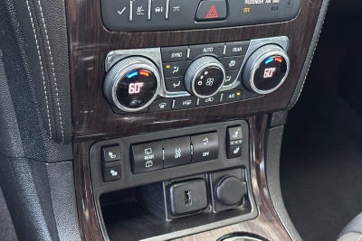 2017 Chevrolet Traverse 2LT 2LT