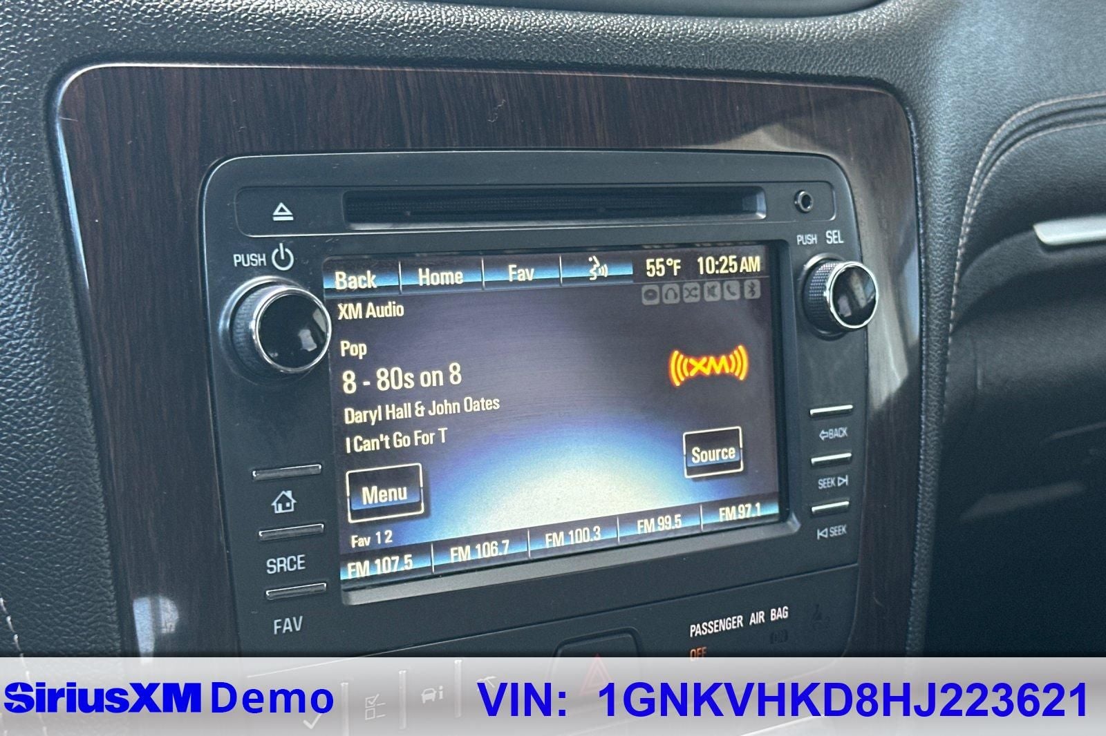 2017 Chevrolet Traverse 2LT 2LT