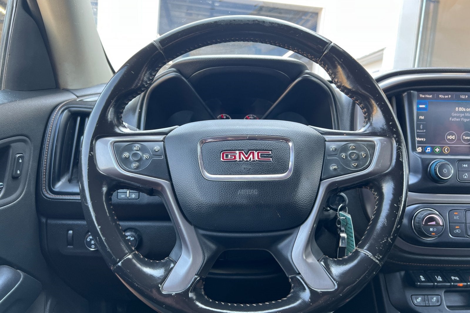 2022 GMC Canyon AT4 w/Cloth