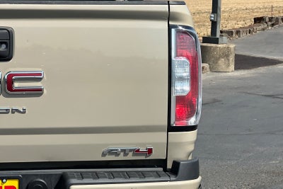2022 GMC Canyon AT4 w/Cloth