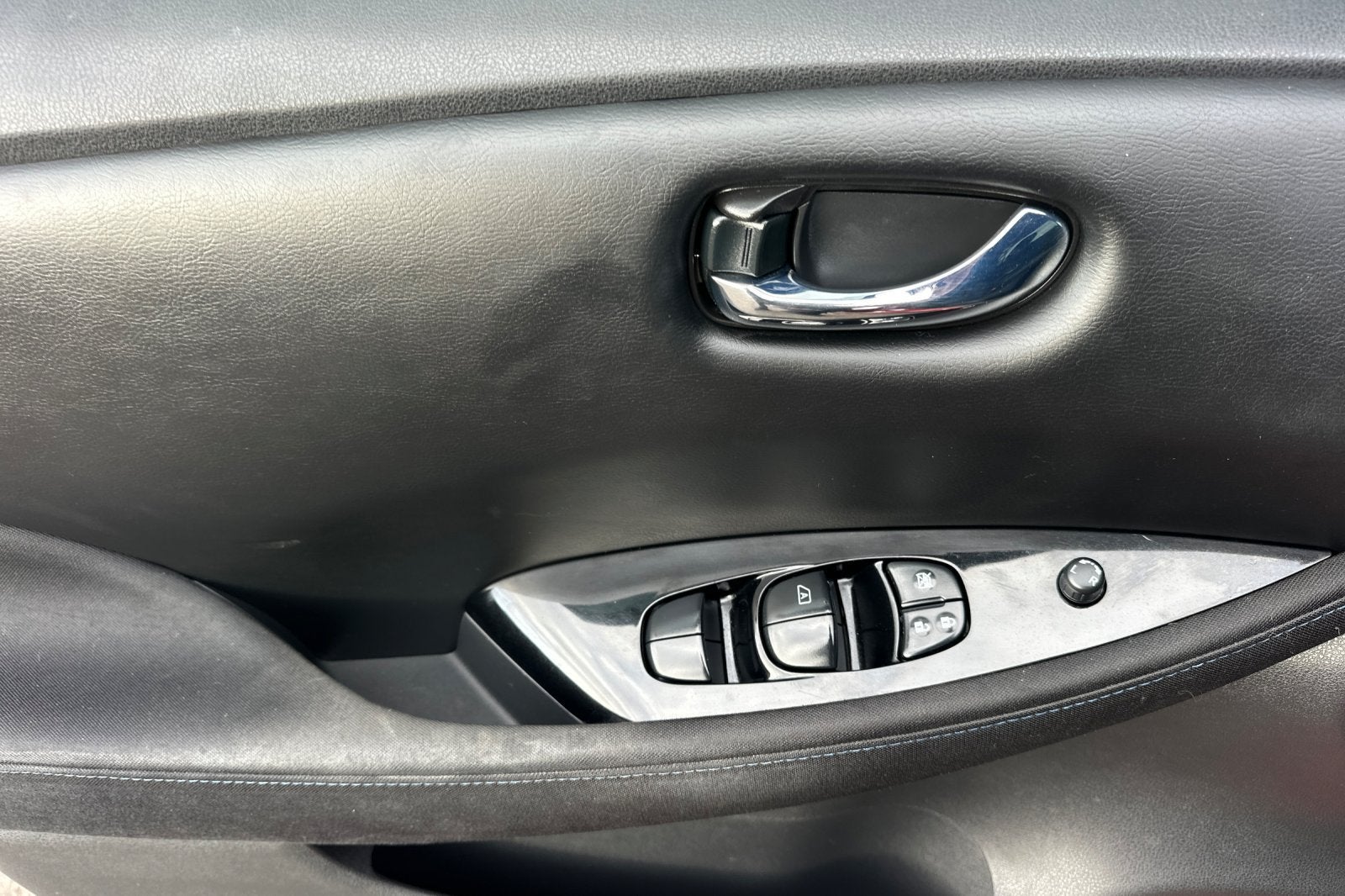 2018 Nissan Leaf SV