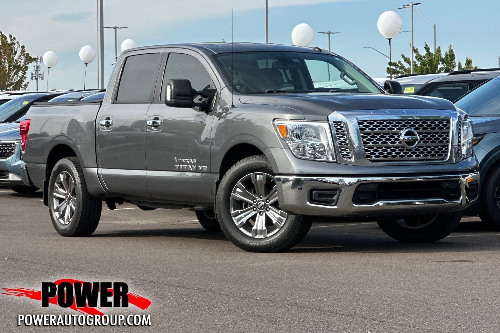 2019 Nissan Titan SV