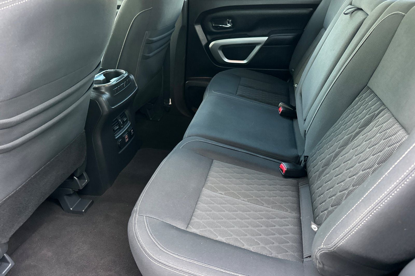 2019 Nissan Titan SV