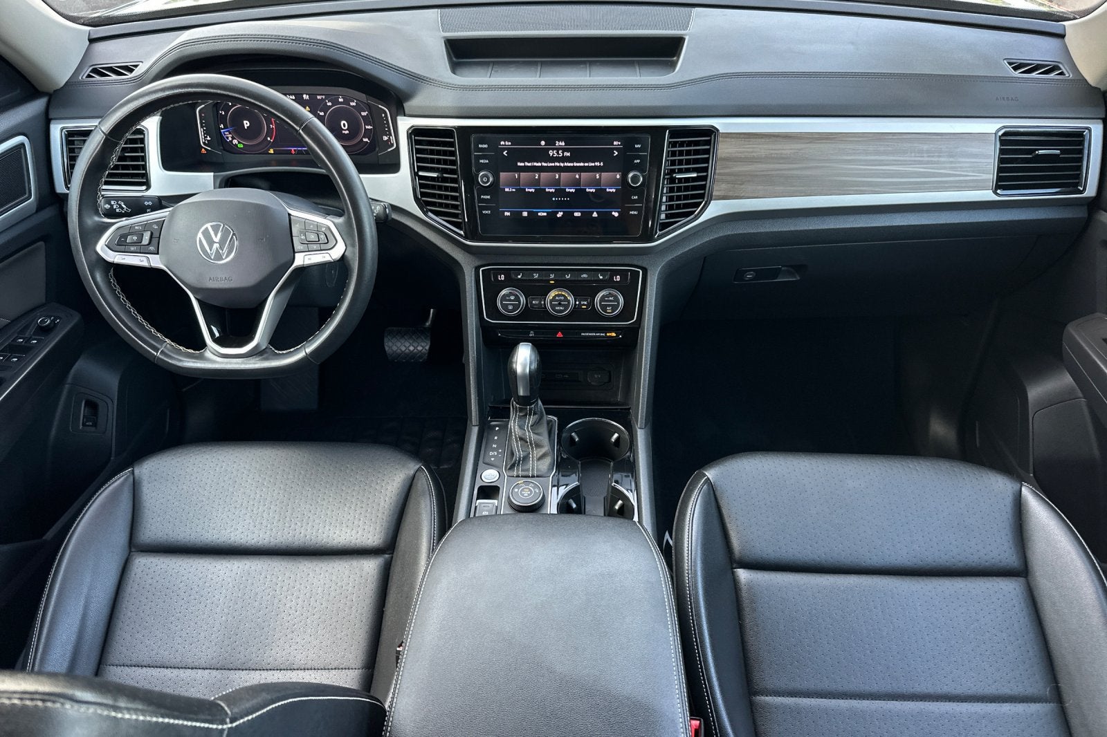 2022 Volkswagen Atlas SEL