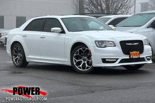 2018 Chrysler 300 S
