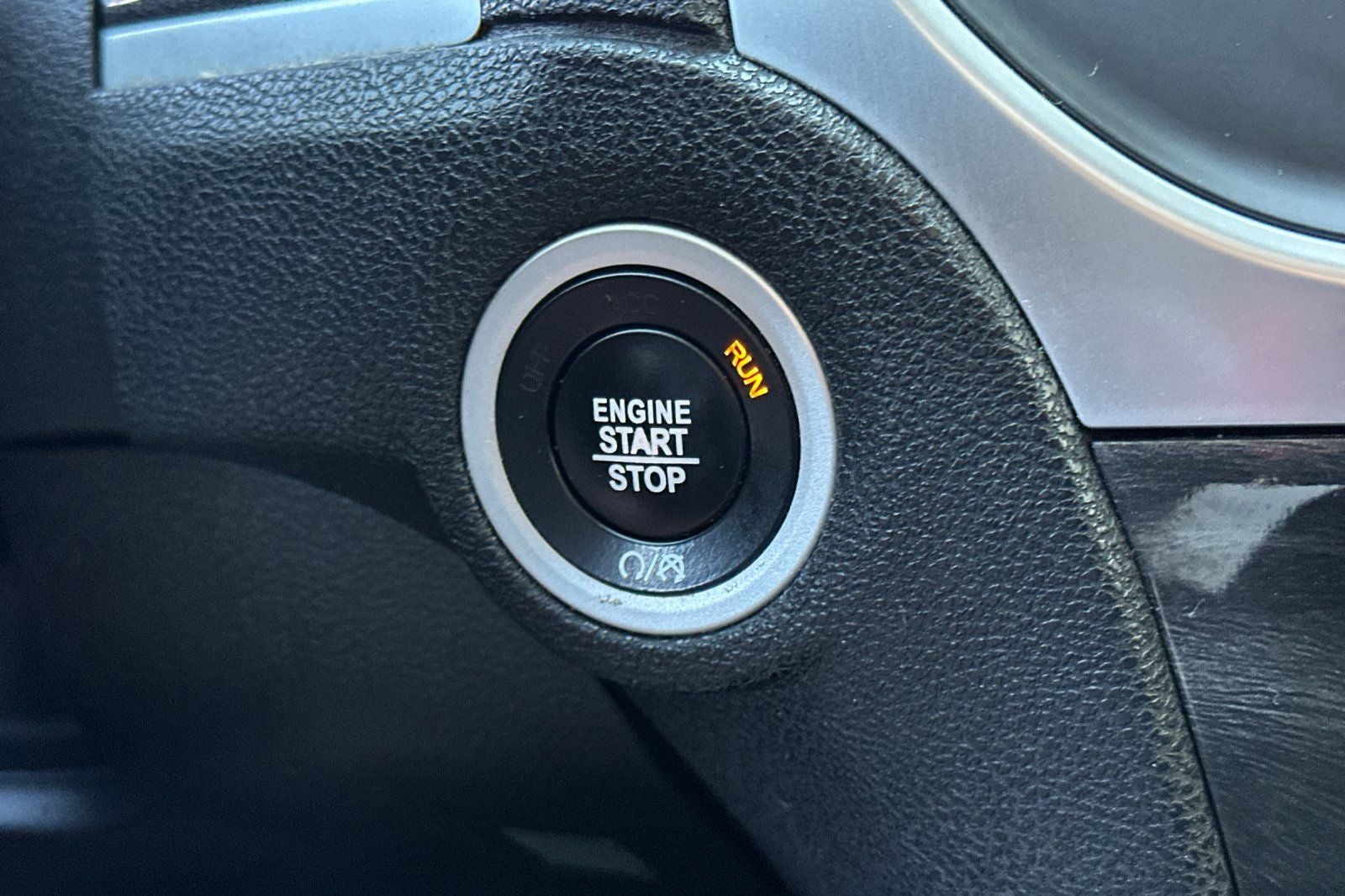 2017 Chrysler 300 Limited