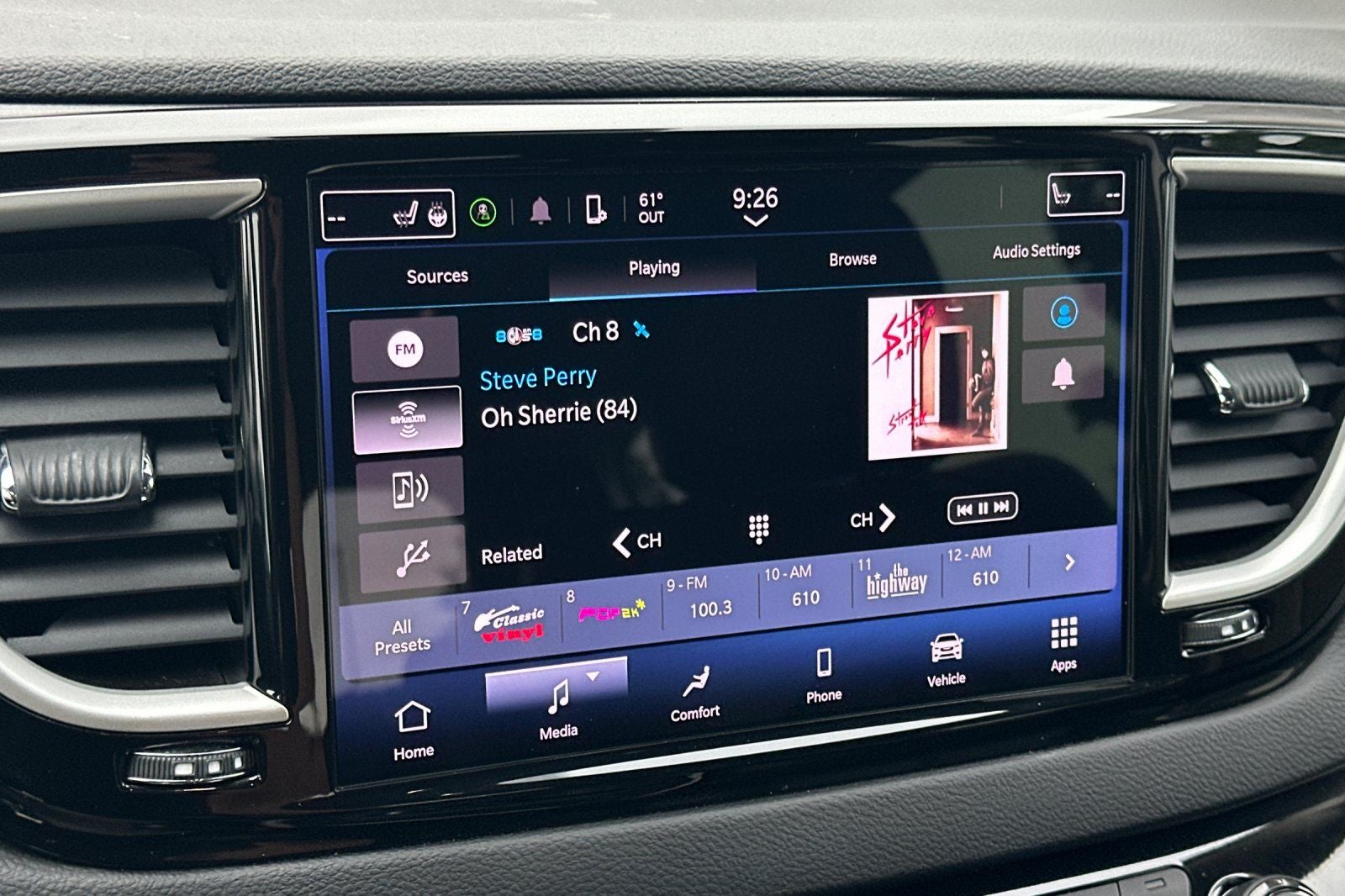 2023 Chrysler Pacifica Touring L