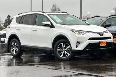 2017 Toyota RAV4 XLE
