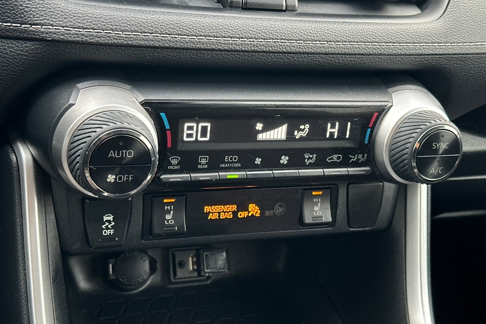 2019 Toyota RAV4 Hybrid XLE