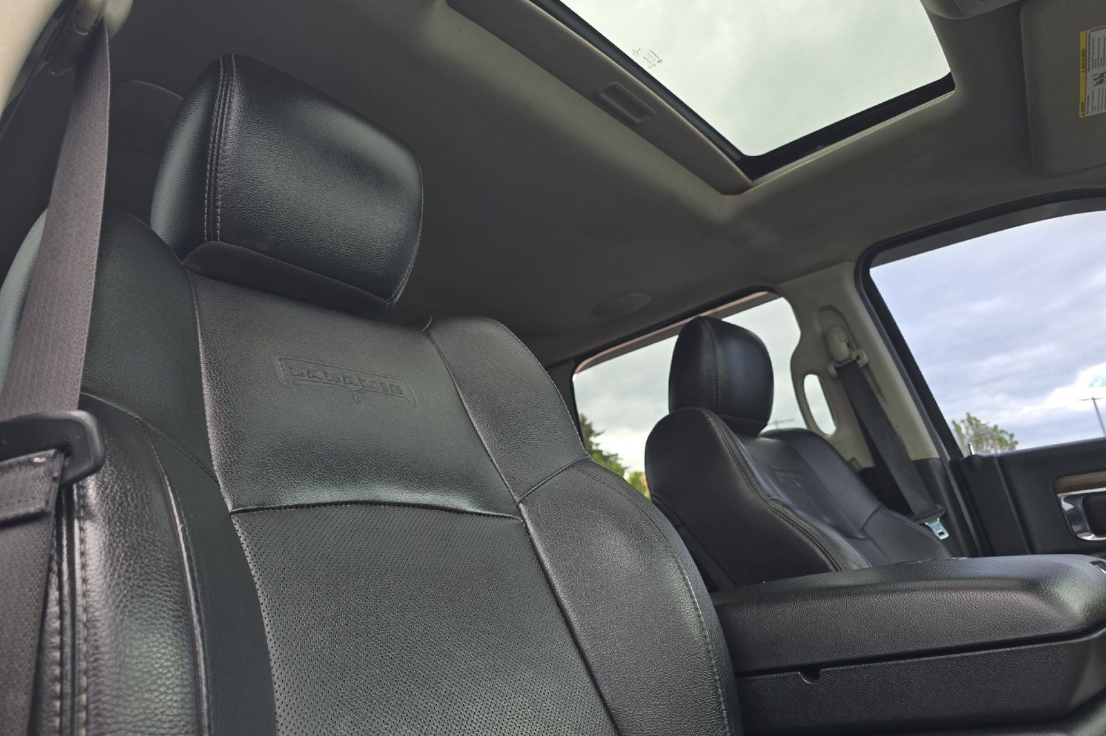 2014 RAM 3500 Laramie