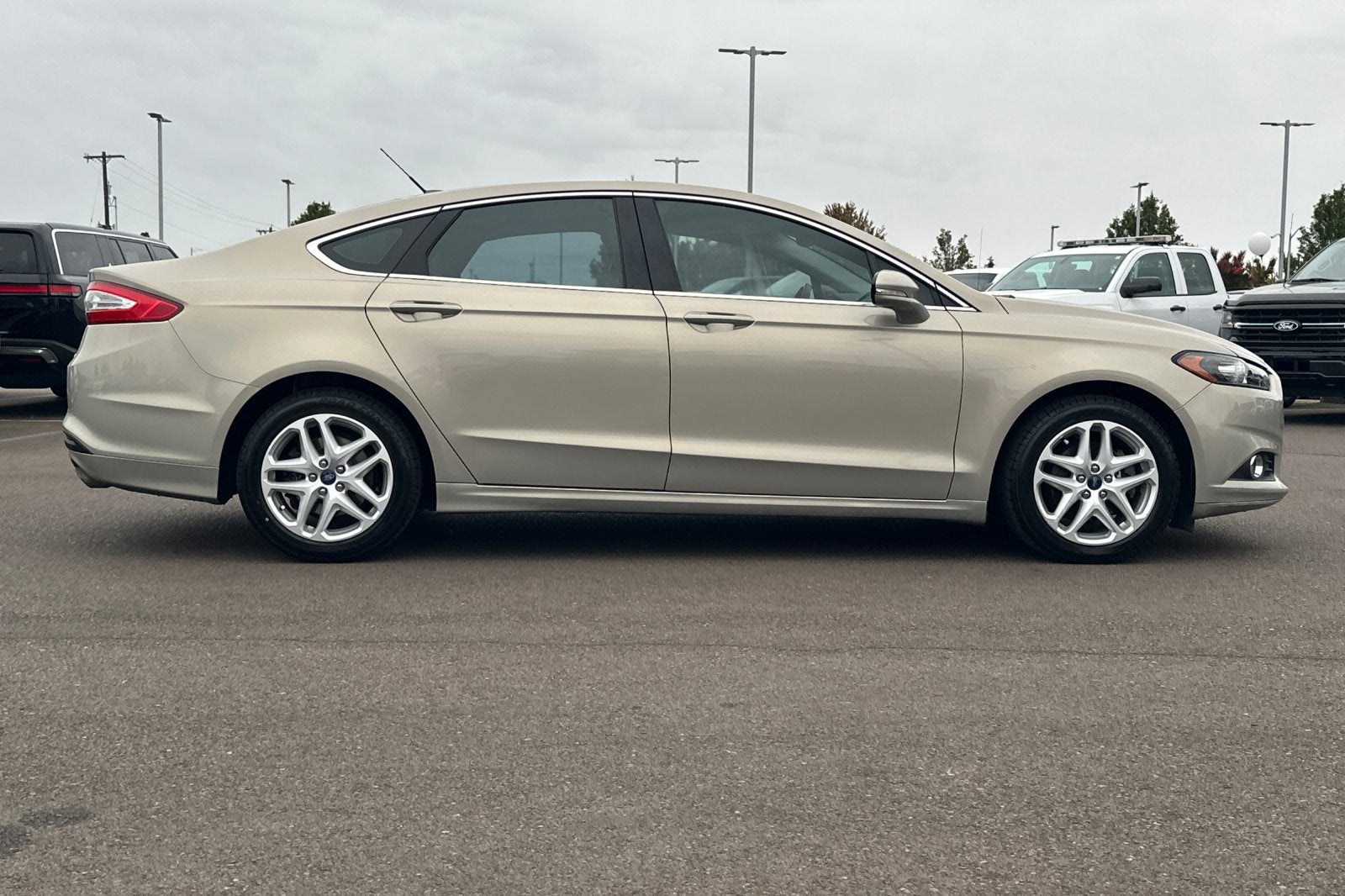 2015 Ford Fusion SE