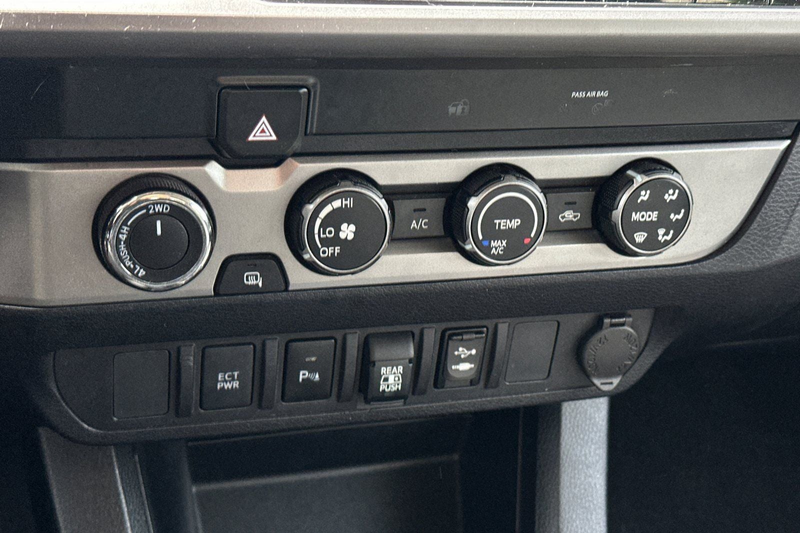 2019 Toyota Tacoma SR5 V6