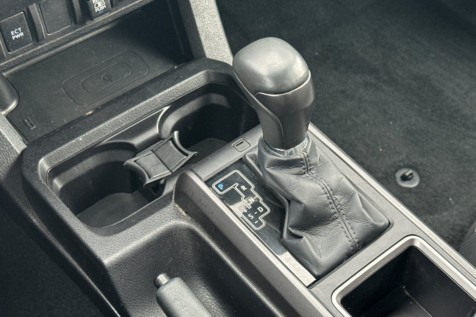 2023 Toyota Tacoma V6