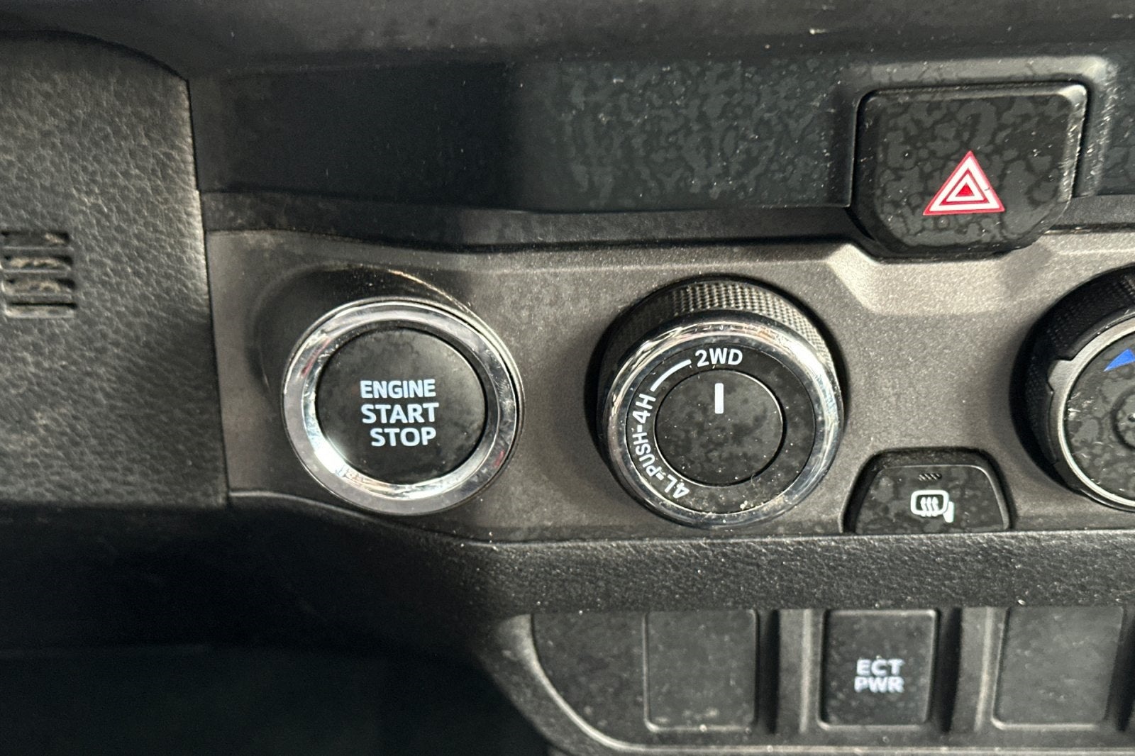 2023 Toyota Tacoma V6