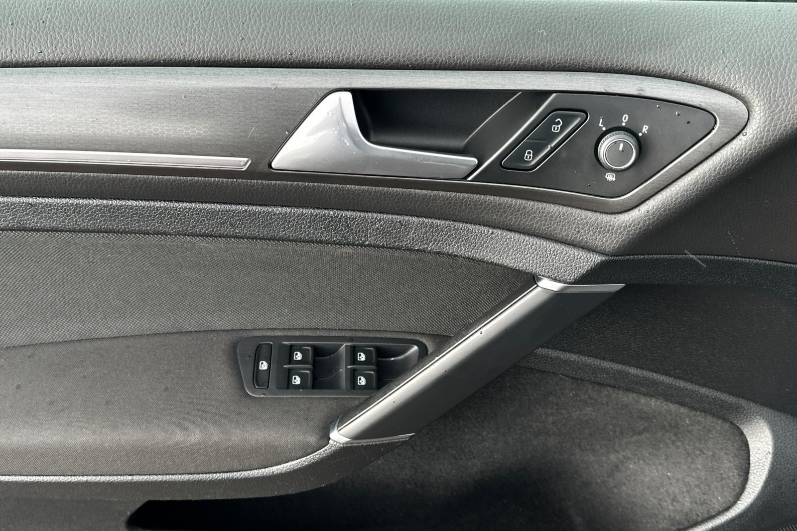 2018 Volkswagen Golf GTI 2.0T SE