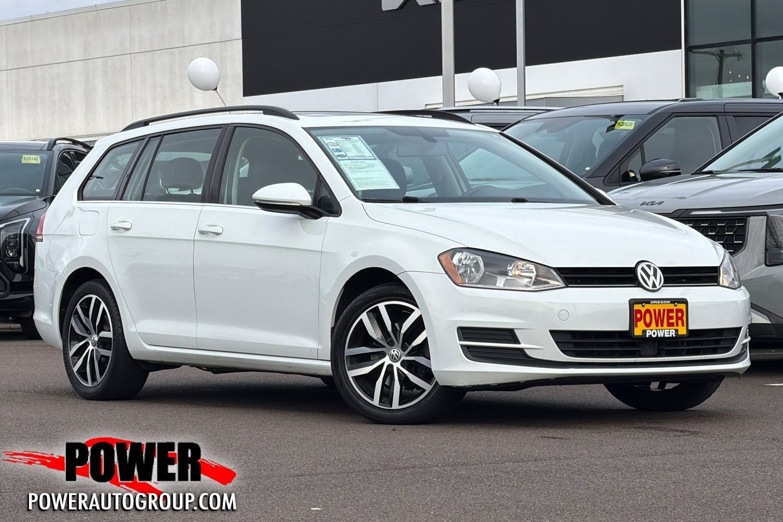 2016 Volkswagen Golf SportWagen SE