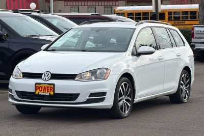 2016 Volkswagen Golf SportWagen SE